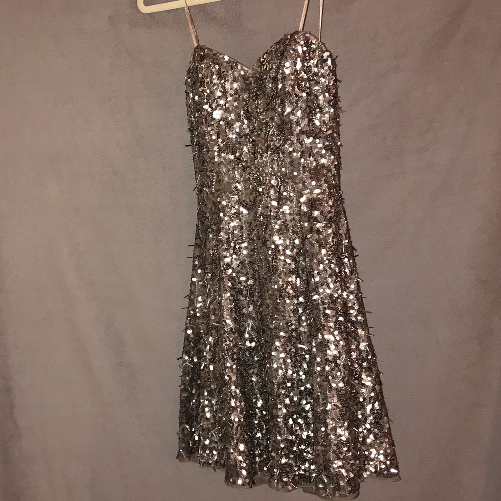 ⭐️WYATT strapless fit n flare dress (4)